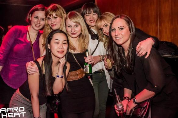 479961_356654651103438_1174634781_n