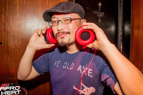 524858_356654721103431_1281266859_n